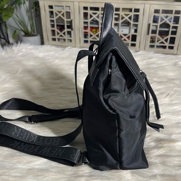 Botkier Trigger Backback in Black - Picture 5 of 12